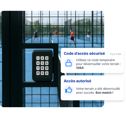 Système de contrôle d'accès sécurisé aux terrains de padel avec code à 4 chiffres